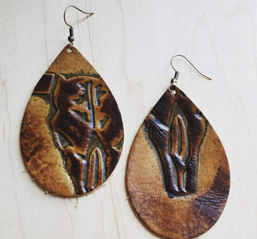 Leather large tearDrop Earrings in Tan Steer Head