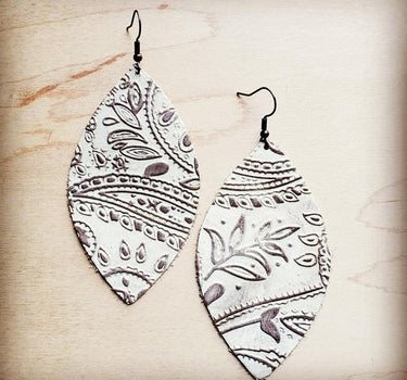 Leather Oval Earring Oyster Paisley