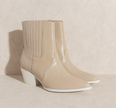 OASIS SOCIETY Dawn - Paneled Western Bootie