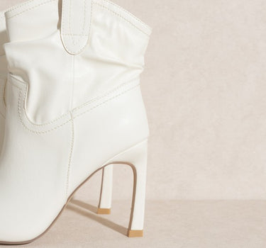 Oasis Society Kate - Slim Heel Booties