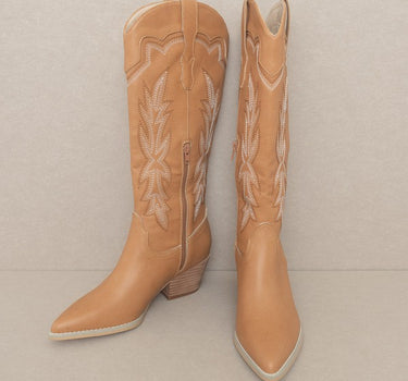 Oasis Society Ainsley - Embroidered Cowboy Boot