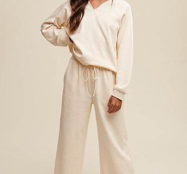 V-neck Sweatshirt and Pants Set